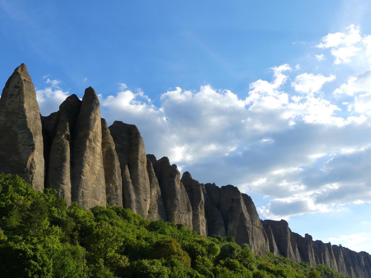 Les Vieux Murs Montfort  Exteriér fotografie